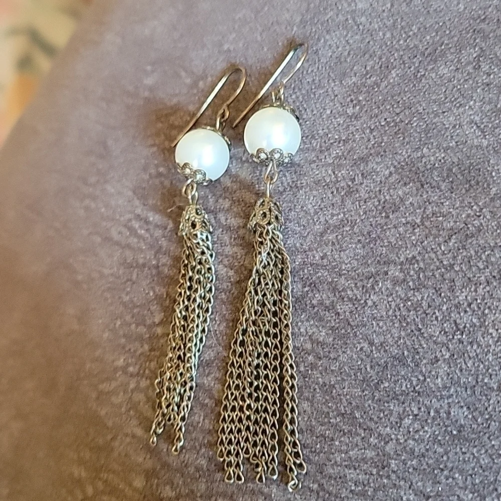 3/$30 VTG 1960s-1970s Goldtone Chain Fringe Tassel Dangle Hook Earrings